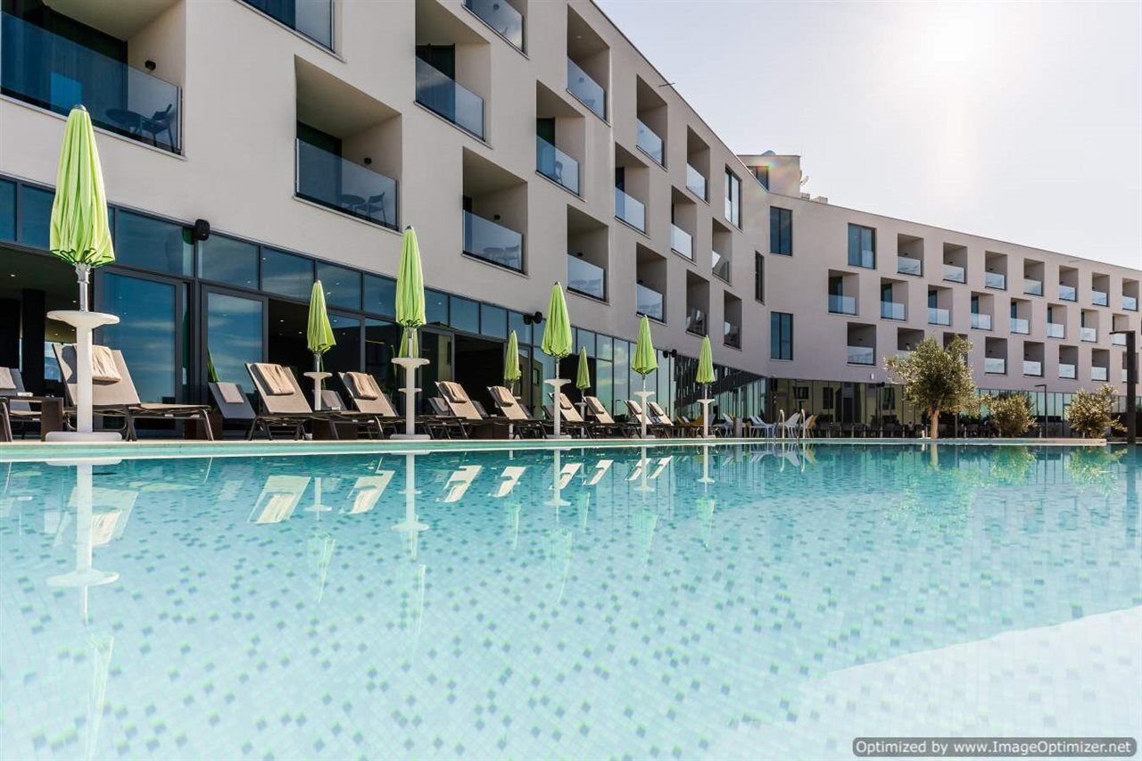Hotel Olea Новаля Екстер'єр фото